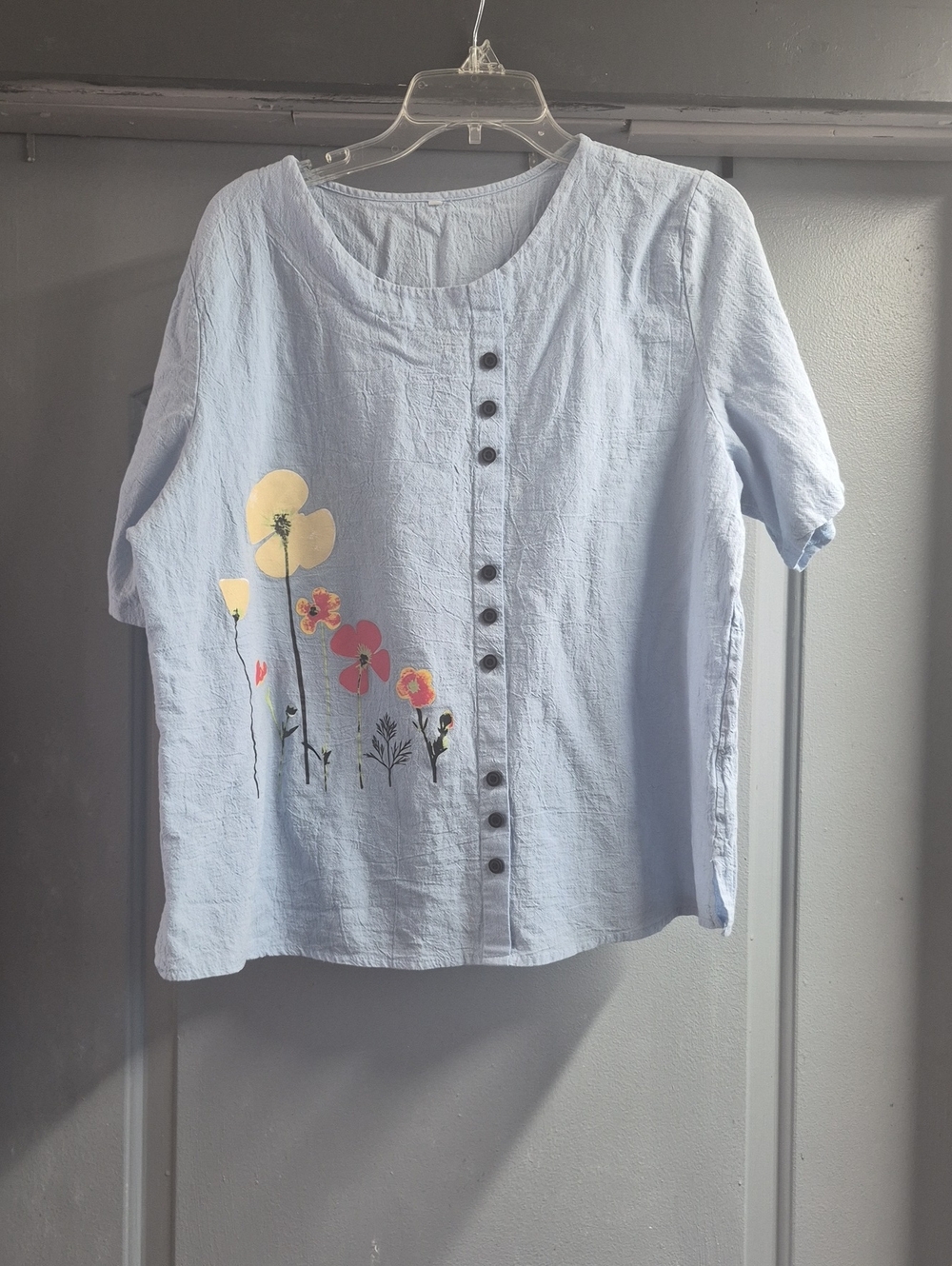Light Blue Floral Button-Front Women’s Top